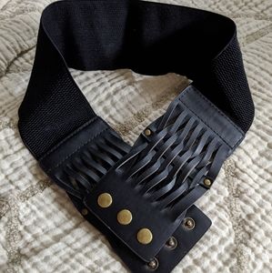 Delia*s cinch waist belt